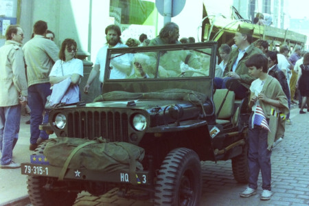 Historická vojenská technika vzbuzovala zájem u malých i velkých (foto Z. Šůcha)