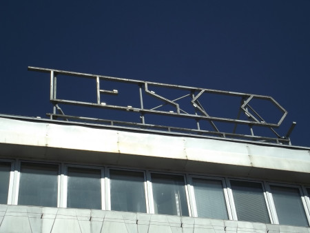 41) reko OD TESCO na LIDL - původní poutač na střeše (foto Z. Šůcha, 7.4. 2018)